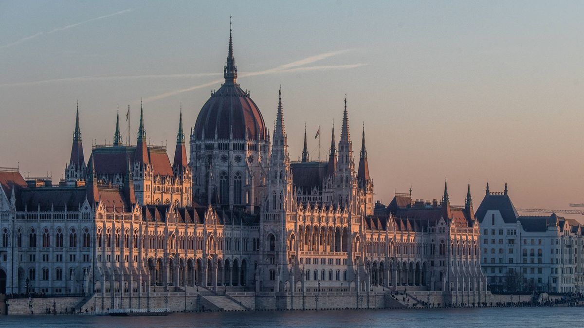 Maďarsko a Čína chystají společné policejní hlídky na maďarském území